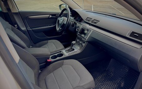 Volkswagen Passat B7, 2011 год, 815 000 рублей, 11 фотография