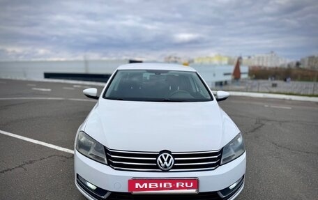 Volkswagen Passat B7, 2011 год, 815 000 рублей, 3 фотография