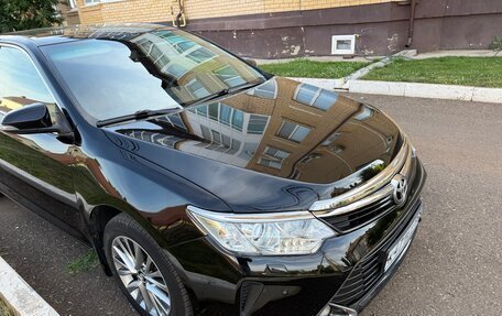 Toyota Camry, 2016 год, 1 990 000 рублей, 13 фотография