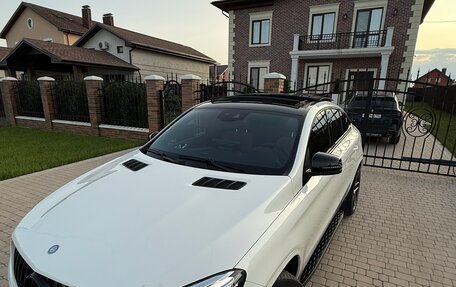 Mercedes-Benz GLE, 2015 год, 4 100 000 рублей, 14 фотография