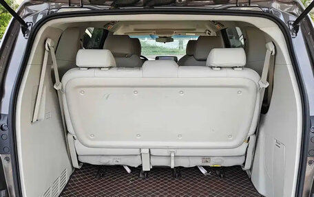 Buick GL8 III, 2021 год, 1 990 000 рублей, 15 фотография