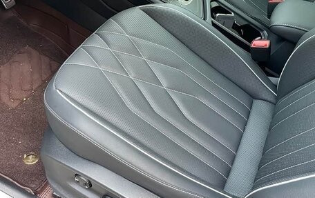 Volkswagen Tiguan II, 2022 год, 2 350 333 рублей, 12 фотография