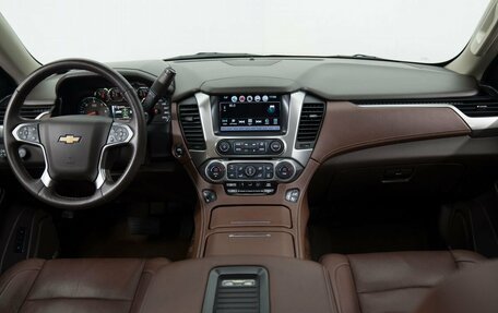 Chevrolet Tahoe IV, 2016 год, 3 150 000 рублей, 13 фотография