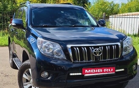 Toyota Land Cruiser Prado 150 рестайлинг 2, 2009 год, 3 250 000 рублей, 2 фотография