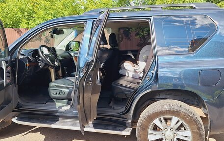 Toyota Land Cruiser Prado 150 рестайлинг 2, 2009 год, 3 250 000 рублей, 4 фотография