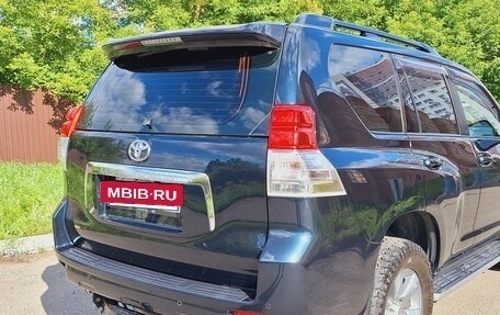 Toyota Land Cruiser Prado 150 рестайлинг 2, 2009 год, 3 250 000 рублей, 5 фотография