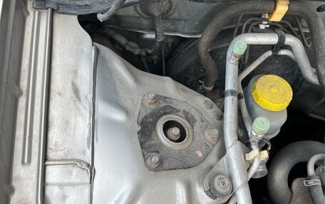 Nissan Wingroad III, 2002 год, 350 000 рублей, 34 фотография