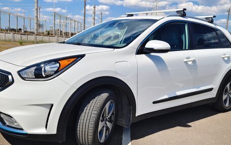 KIA Niro I, 2019 год, 1 790 000 рублей, 3 фотография