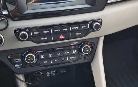 KIA Niro I, 2019 год, 1 790 000 рублей, 15 фотография
