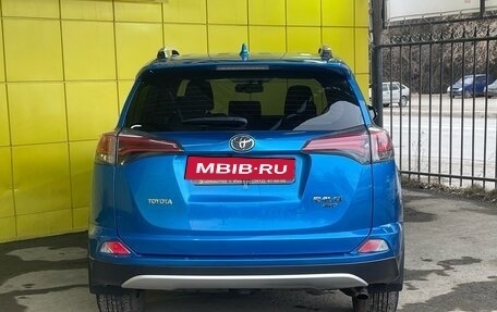 Toyota RAV4, 2016 год, 2 249 000 рублей, 6 фотография