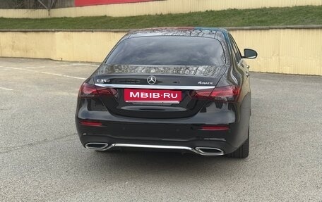 Mercedes-Benz E-Класс, 2022 год, 7 300 000 рублей, 5 фотография
