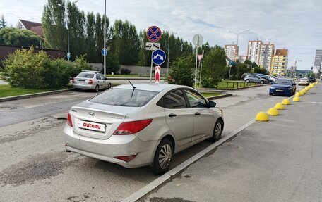 Hyundai Solaris II рестайлинг, 2015 год, 450 000 рублей, 4 фотография