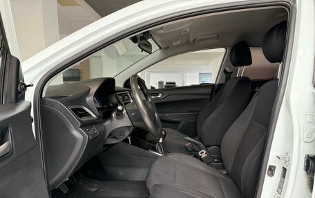 Hyundai Solaris II рестайлинг, 2019 год, 1 020 000 рублей, 11 фотография