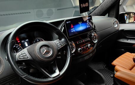 Mercedes-Benz Vito, 2022 год, 6 500 000 рублей, 17 фотография