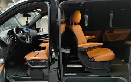 Mercedes-Benz Vito, 2022 год, 6 500 000 рублей, 21 фотография
