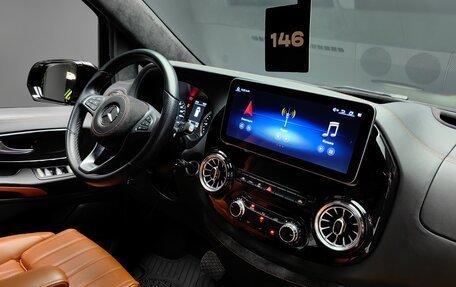 Mercedes-Benz Vito, 2022 год, 6 500 000 рублей, 28 фотография