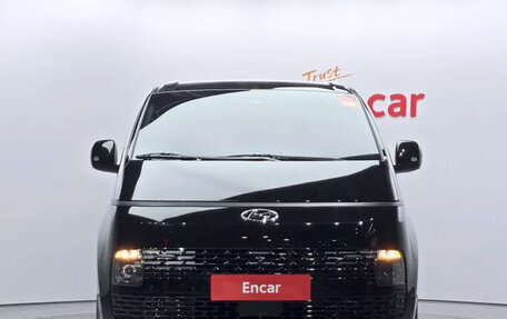 Hyundai Staria, 2021 год, 2 610 999 рублей, 2 фотография