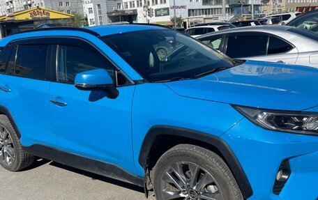 Toyota RAV4, 2020 год, 3 600 000 рублей, 1 фотография