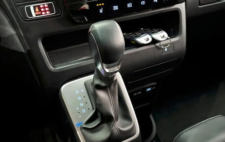 Hyundai Staria, 2021 год, 2 610 999 рублей, 16 фотография