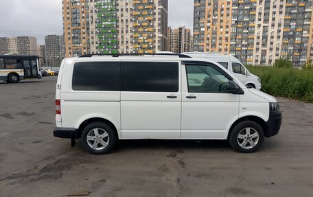 Volkswagen Caravelle T5, 2014 год, 1 860 000 рублей, 1 фотография