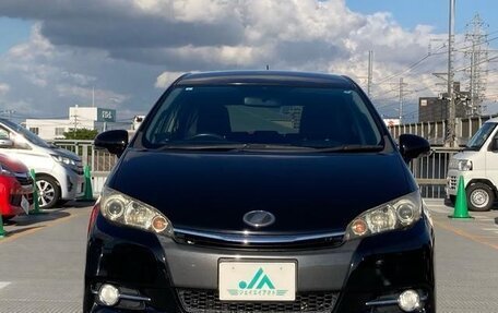 Toyota Wish II, 2017 год, 1 050 000 рублей, 2 фотография