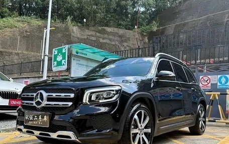 Mercedes-Benz GLB, 2021 год, 2 050 000 рублей, 1 фотография