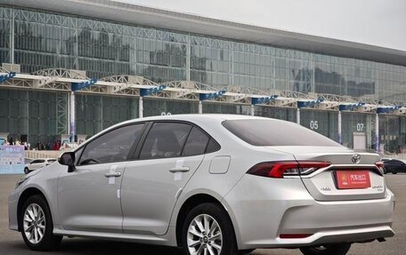 Toyota Corolla, 2021 год, 1 370 000 рублей, 3 фотография