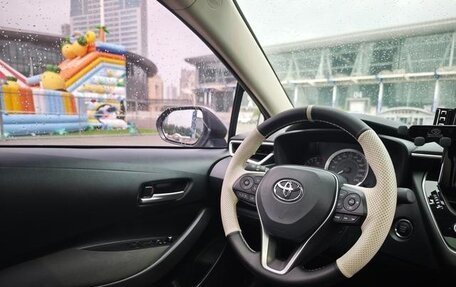 Toyota Corolla, 2021 год, 1 370 000 рублей, 10 фотография