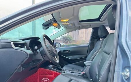 Toyota Corolla, 2021 год, 1 575 000 рублей, 10 фотография