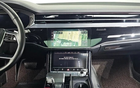 Audi A8, 2020 год, 4 730 000 рублей, 14 фотография