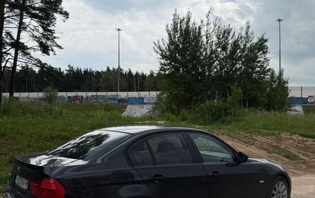 BMW 3 серия, 2009 год, 1 000 000 рублей, 2 фотография
