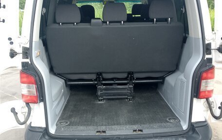 Volkswagen Caravelle T5, 2014 год, 1 860 000 рублей, 9 фотография