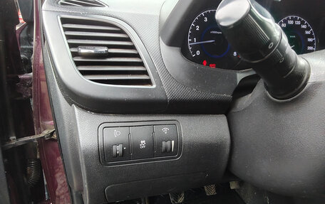Hyundai Solaris II рестайлинг, 2012 год, 740 000 рублей, 6 фотография