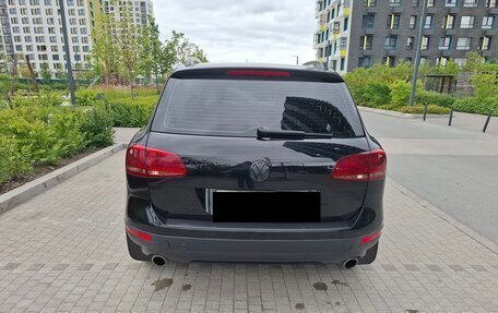Volkswagen Touareg III, 2014 год, 2 380 000 рублей, 13 фотография
