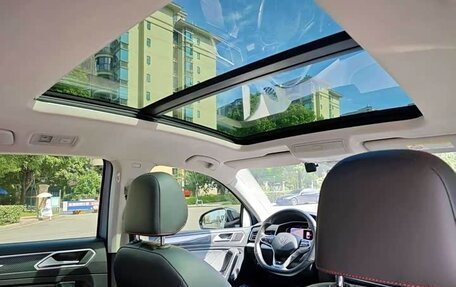 Volkswagen Tiguan II, 2022 год, 1 900 090 рублей, 12 фотография