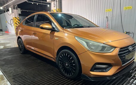 Hyundai Solaris II рестайлинг, 2017 год, 920 000 рублей, 2 фотография