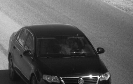 Volkswagen Passat B6, 2006 год, 850 000 рублей, 3 фотография