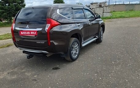 Mitsubishi Pajero Sport III рестайлинг, 2019 год, 3 200 000 рублей, 4 фотография