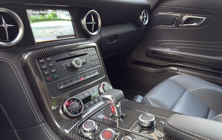 Mercedes-Benz SLS AMG, 2010 год, 32 000 000 рублей, 34 фотография