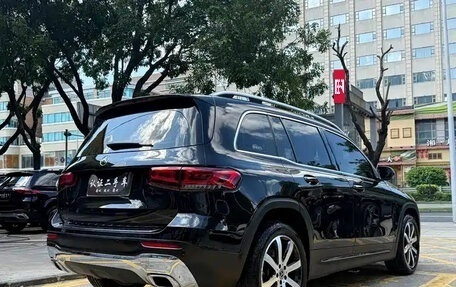 Mercedes-Benz GLB, 2021 год, 2 050 000 рублей, 3 фотография