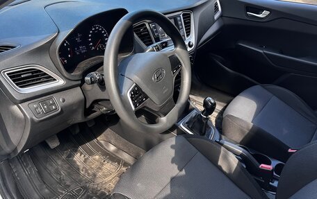 Hyundai Solaris II рестайлинг, 2020 год, 6 фотография