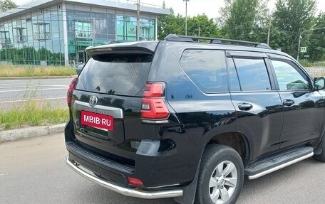 Toyota Land Cruiser Prado 150 рестайлинг 2, 2018 год, 4 995 000 рублей, 5 фотография