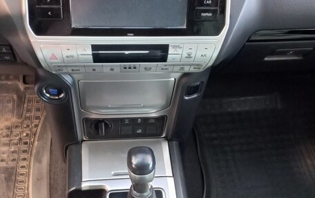 Toyota Land Cruiser Prado 150 рестайлинг 2, 2018 год, 4 995 000 рублей, 14 фотография
