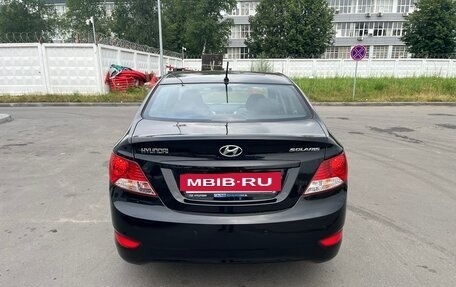 Hyundai Solaris II рестайлинг, 2012 год, 820 000 рублей, 2 фотография