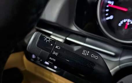 KIA Carnival, 2021 год, 2 610 999 рублей, 10 фотография