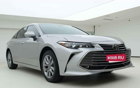 Toyota Avalon, 2021 год, 2 500 000 рублей, 4 фотография
