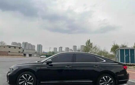 Volkswagen Passat B8 рестайлинг, 2022 год, 2 200 000 рублей, 7 фотография