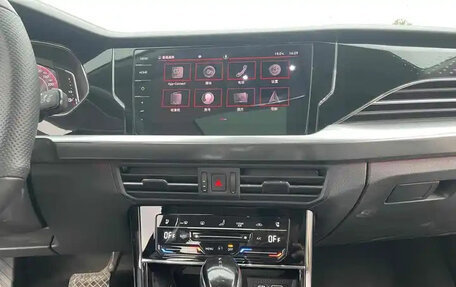 Volkswagen Passat B8 рестайлинг, 2022 год, 2 200 000 рублей, 11 фотография