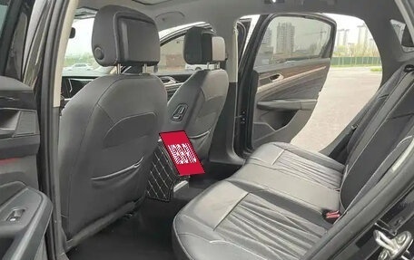 Volkswagen Passat B8 рестайлинг, 2022 год, 2 200 000 рублей, 13 фотография