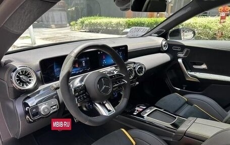 Mercedes-Benz CLA AMG, 2025 год, 9 840 000 рублей, 13 фотография